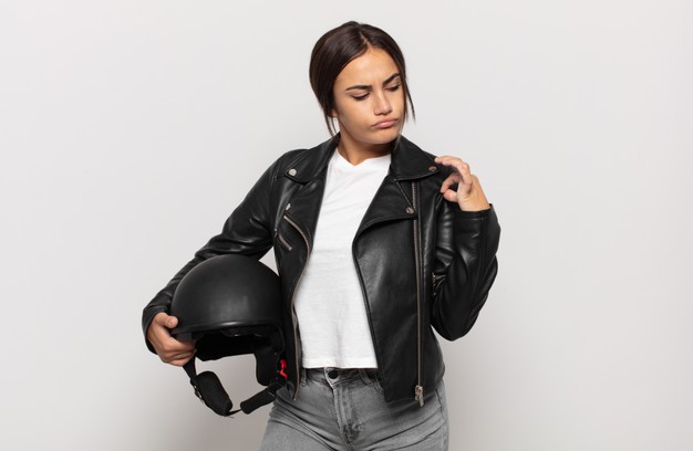 Comment adopter le look motard ?