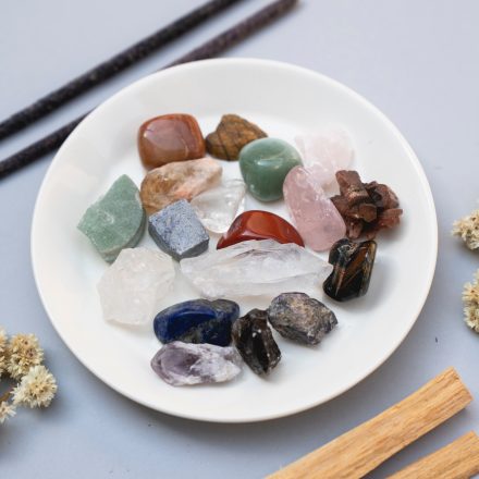 5 pierres contre les énergies négatives (et comment les utiliser)