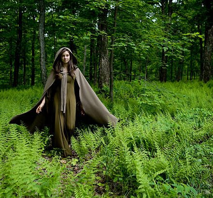 Comment choisir sa cape médiévale ?