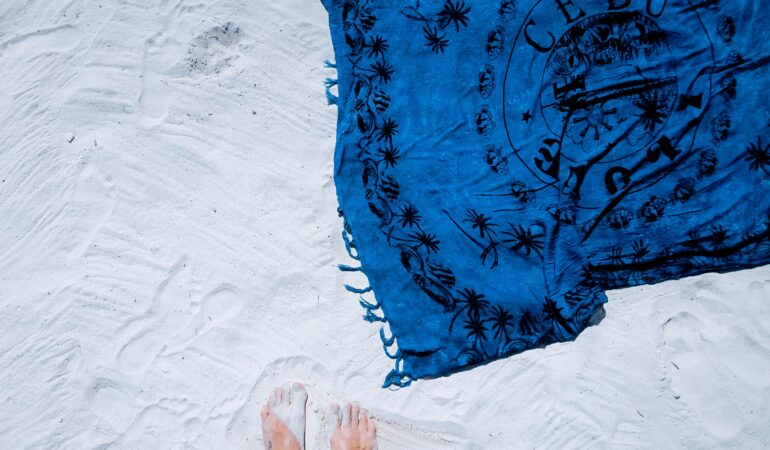 Écharpes, foulards et châles : faites vibrer votre look ! Écharpes, foulards et châles : faites vibrer votre look !