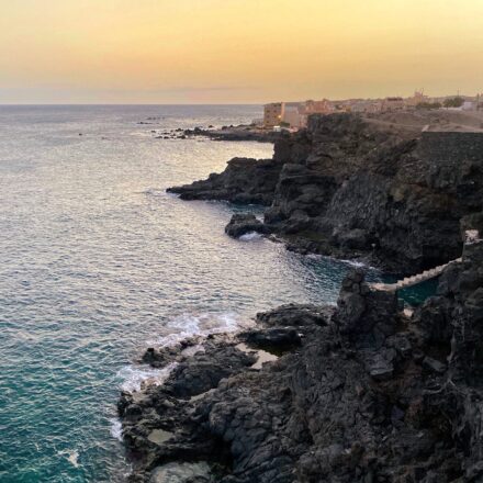 Le Bracelet 7 Chakras : Vraies Pierres et Confection Artisanale au Népal