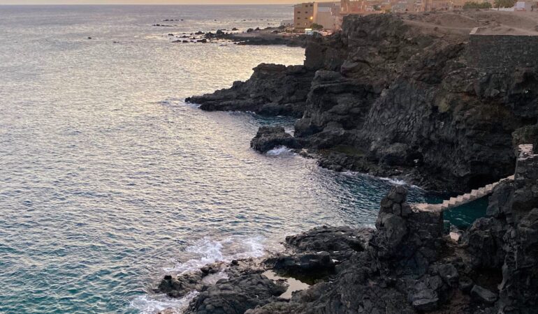 Le Bracelet 7 Chakras : Vraies Pierres et Confection Artisanale au Népal Le Bracelet 7 Chakras : Vraies Pierres et Confection Artisanale au Népal