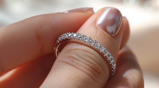 Bague anti-stress pour femme : la solution élégante contre l&rsquo;anxiété