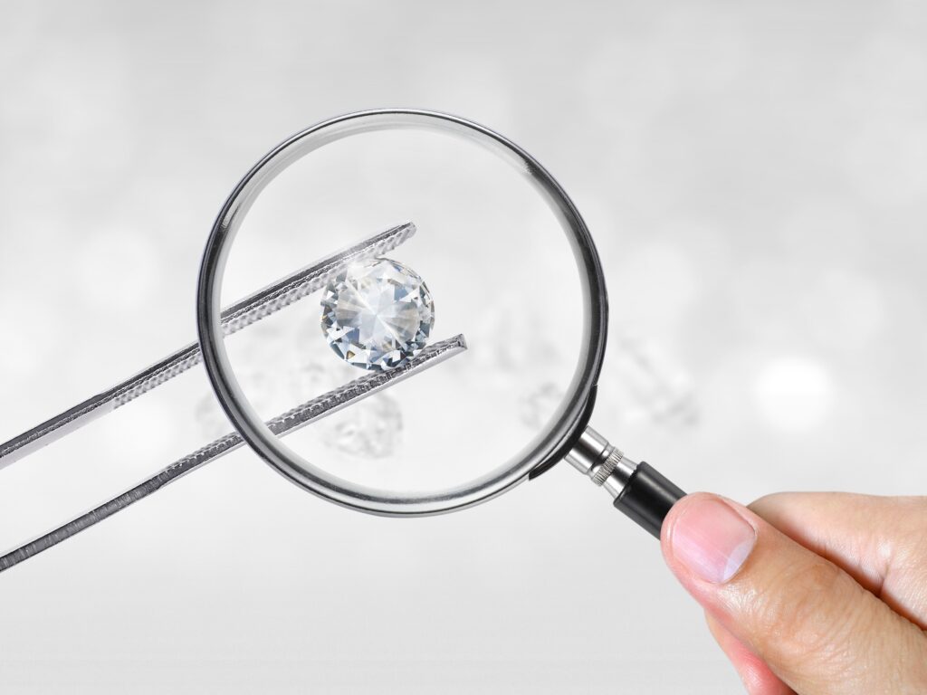 critères pour évaluer la qualité minéralogique d’un diamant